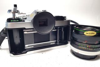 Canon AE-1 Program + Lente FD 50mm 1:1.8