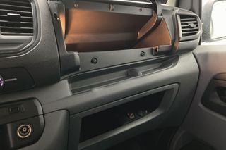 Citroën Jumpy Piso Cabina Talla M BlueHDi 90kW Control