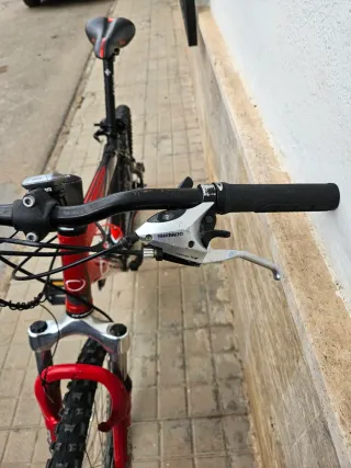 Bicicleta Orbea Alma Roja 27"