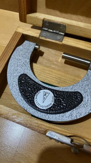 Micrometro TGL 15046/1 25-50 mm