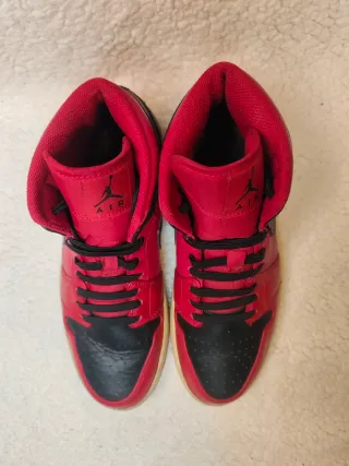 Nike Jordan 1 Mid Scarpe Rosse e Nere 44,5