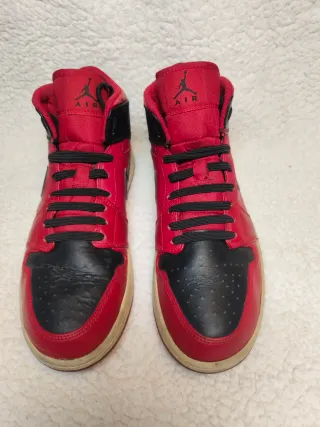 Nike Jordan 1 Mid Scarpe Rosse e Nere 44,5