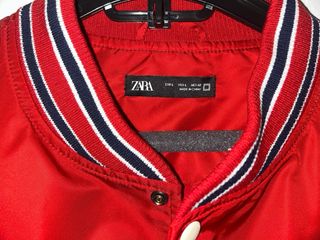 Chaqueta Zara tipo beisbolera Talla L