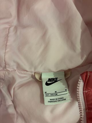 Abrigo niña NIKE 9-10 años