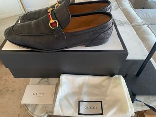Zapatos Gucci Negro Piel Hebilla Dorada
