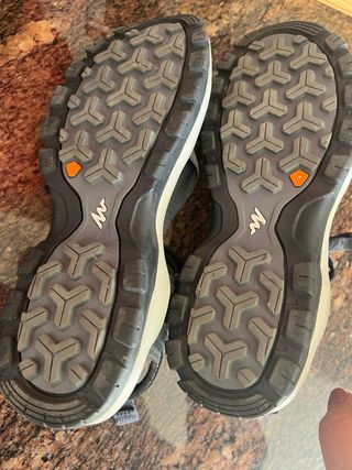 Sandalias Quechua.