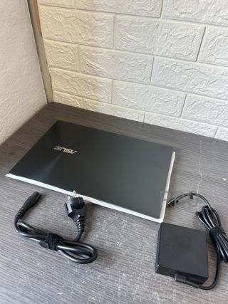 Ordenador portátil Asus