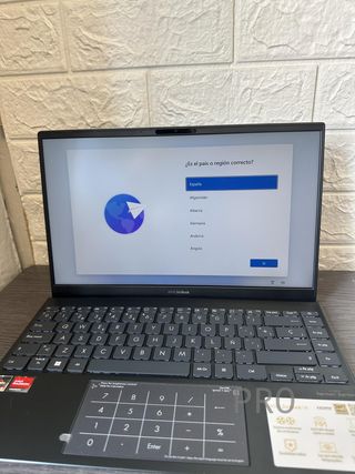 Ordenador portátil Asus