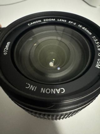 Objetivo Canon EFS 15-85mm IS USM
