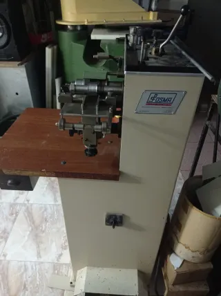 Máquina para ensamblar cinturones jOSMA