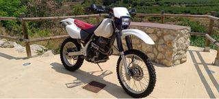 Honda XR Enduro Moto