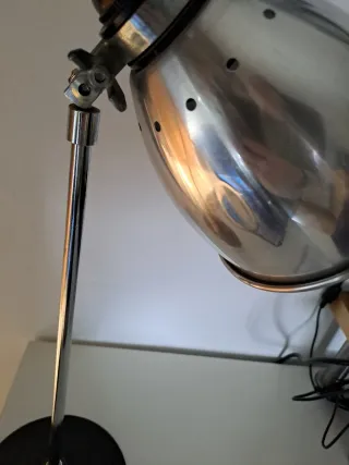 Lámpara de mesa Habitat metal y madera