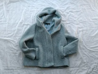 Chaqueta Zara tweed gris perla aguamarina