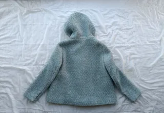 Chaqueta Zara tweed gris perla aguamarina