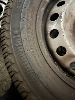 Neumáticos Continental 215/65 R16 91V