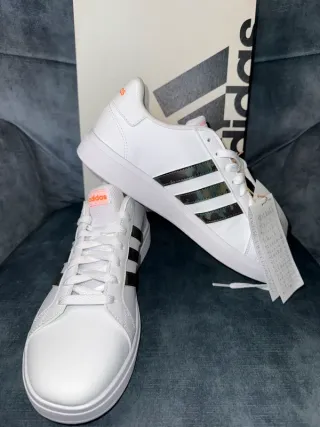 Adidas Grand Court 38.5