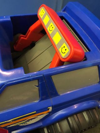 MicroMachines più Il Bestione Mangia Macchine Gig