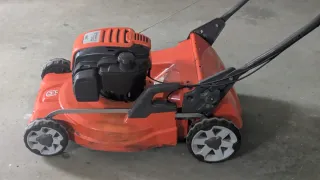 Cortacésped Husqvarna LC 235 S