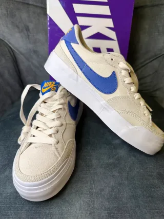 Nike Zoom Pogo Scarpa 35.5