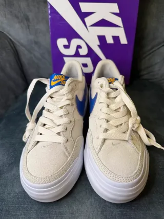 Nike Zoom Pogo Scarpa 35.5