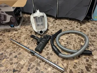 Aspiradora Rowenta Swift Power Cyclonic