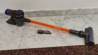 Aspiradora Dyson Juguete