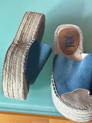 Xti Sandalias Cuña Azul/Beige Talla 37