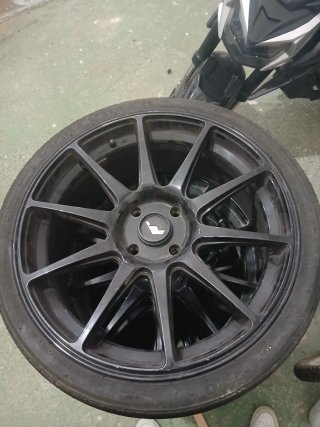 Llantas JR11 18"