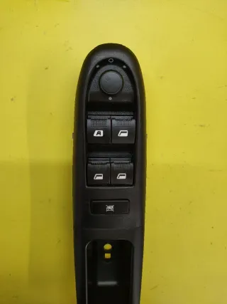 BOTONERA ELEVALUNAS ELEC PEUGEOT 406 BERLINA 8B