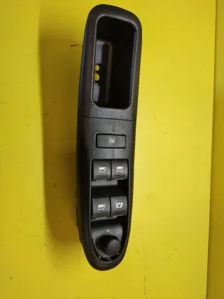BOTONERA ELEVALUNAS ELEC PEUGEOT 406 BERLINA 8B