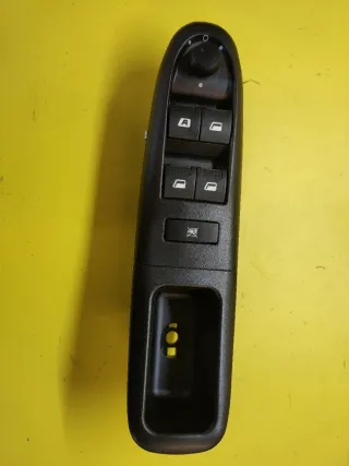 BOTONERA ELEVALUNAS ELEC PEUGEOT 406 BERLINA 8B