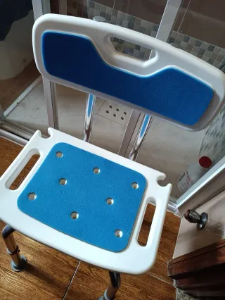Silla de Baño Antideslizante Ajustable