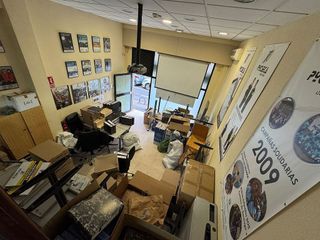 Oficina en venta en Campoamor en Alicante