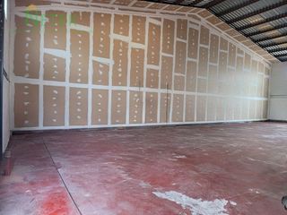 Nave industrial en venta en Ceutí