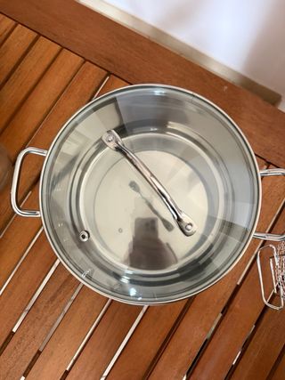 Pentola acciaio inox con coperchio e cestello