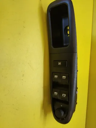 BOTONERA ELEVALUNAS PEUGEOT 406 BERLINA 8B