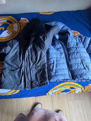 2 cappotti per bambino blu e grigio