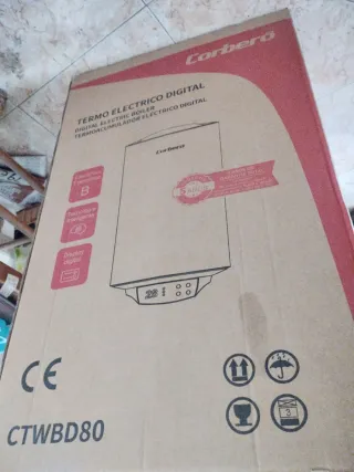 Termo Eléctrico Digital Corberó CTWBD80