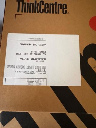 Monitor LCD Touch + ThinkCentre TIO24Gen5