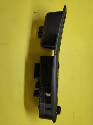 BOTONERA ELEVALUNAS ELECTRICOS PEUGEOT 406 BERLINA