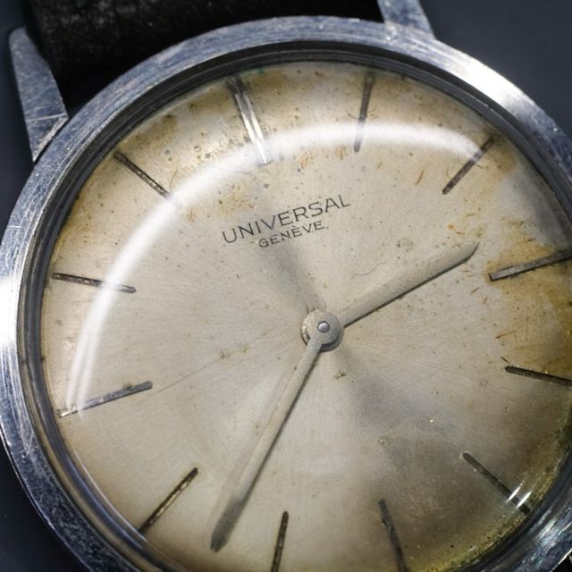 Reloj Universal Genève Cuerda Manual Acero