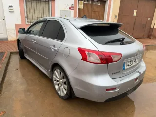 Mitsubishi Lancer 2012