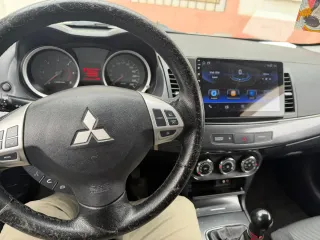 Mitsubishi Lancer 2012