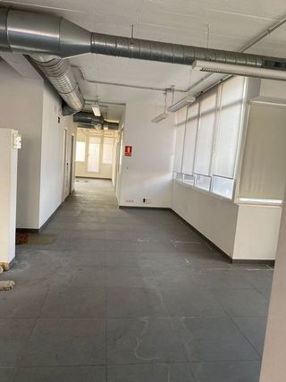 Oficina en venta en Centre en Cornellà de Llobregat