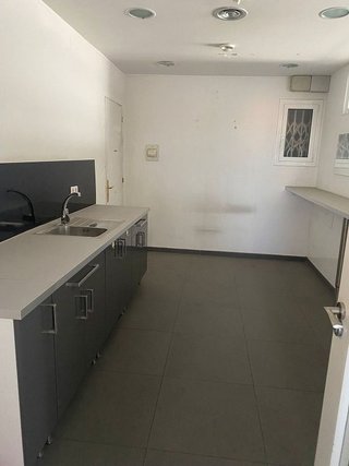 Oficina en venta en Centre en Cornellà de Llobregat