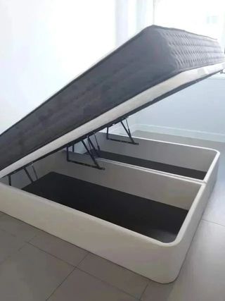 Camas : Canapes abatibles , colchones y somieres.