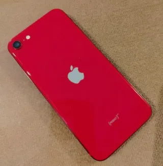 iPhone SE Rojo