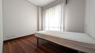 Piso en alquiler en Centro - Puerto Viejo en Getxo