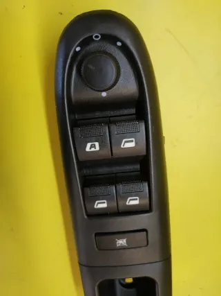 BOTONERA ELEVALUNAS PEUGEOT 406 BERLINA