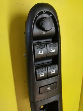 BOTONERA ELEVALUNAS PEUGEOT 406 BERLINA